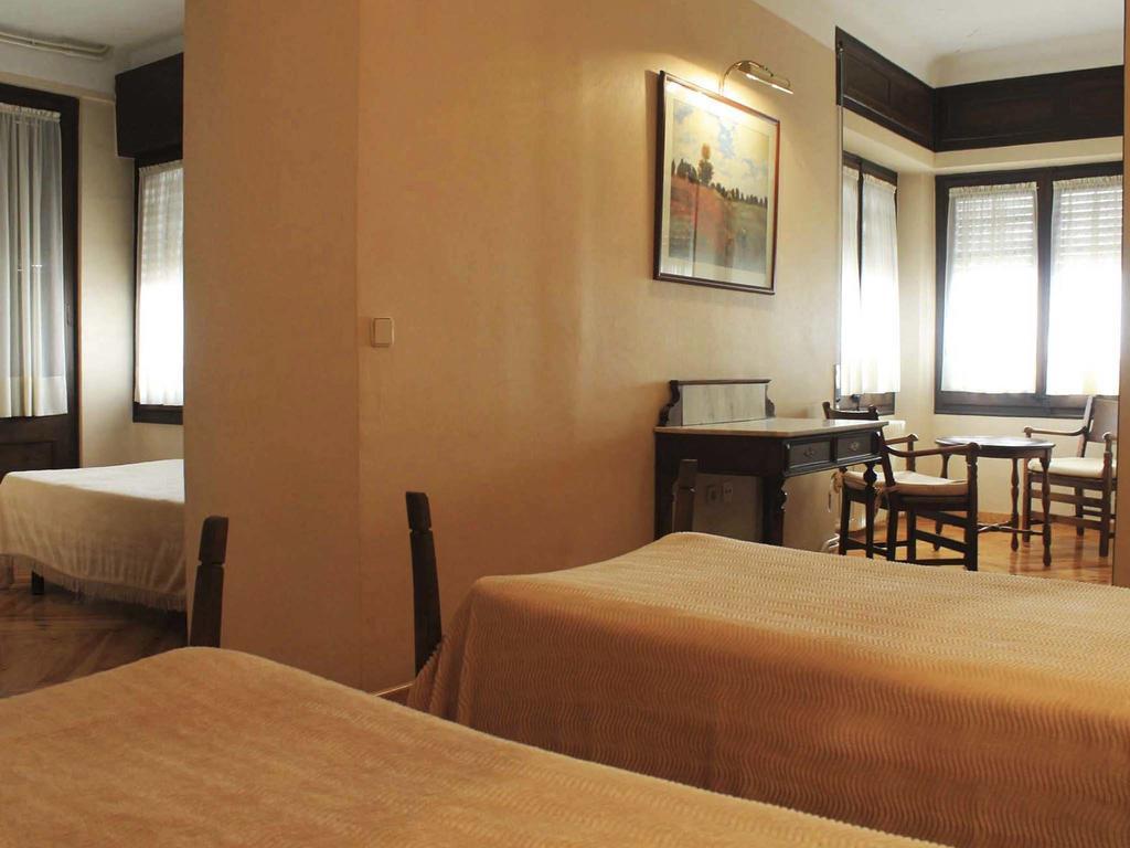 Hostal Rita Belvedere Puigcerdà Eksteriør billede