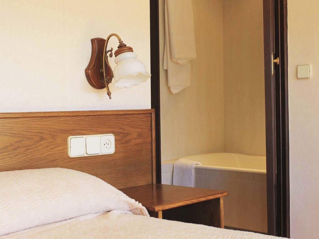 Hostal Rita Belvedere Puigcerdà Eksteriør billede