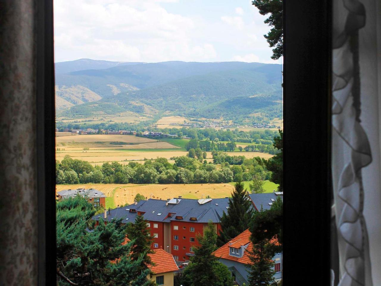 Hostal Rita Belvedere Puigcerdà Eksteriør billede